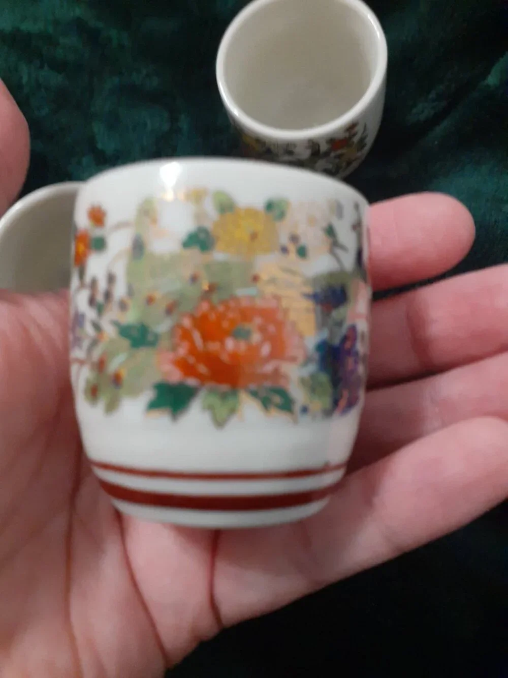 VINTAGE JAPAN HOT SAKE CUP SET OF 4 BEAUTIFUL CONDITION